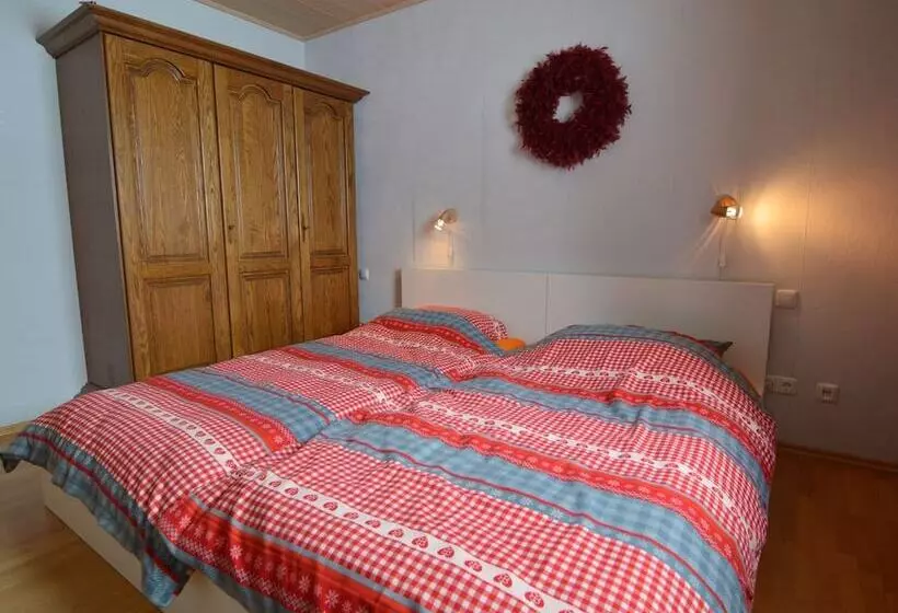 Luxurious Farmhouse Near The Ski Area