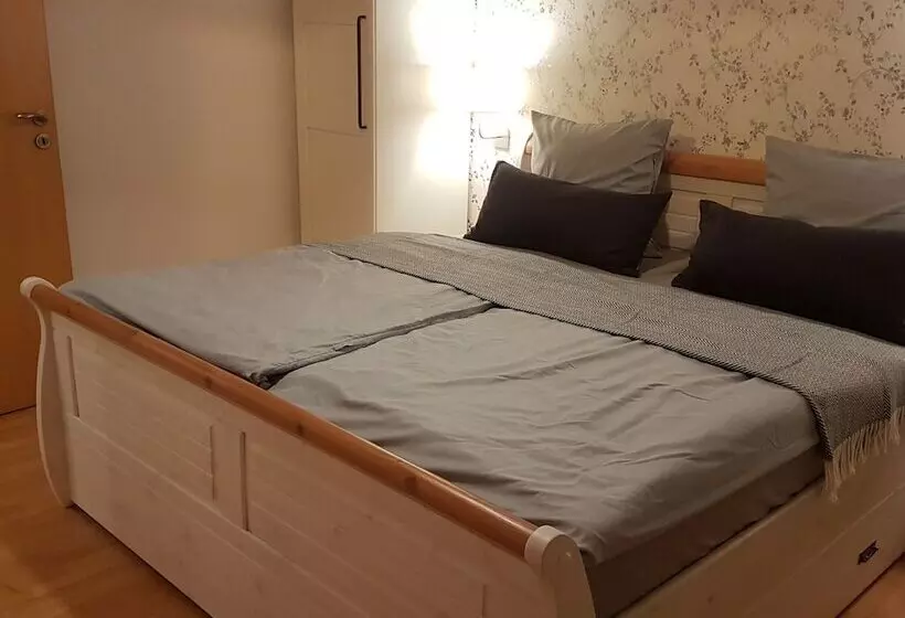 Luxurious Farmhouse Near The Ski Area