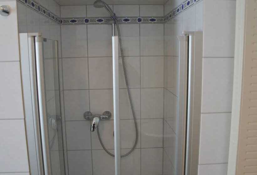 Luxurious Farmhouse Near The Ski Area