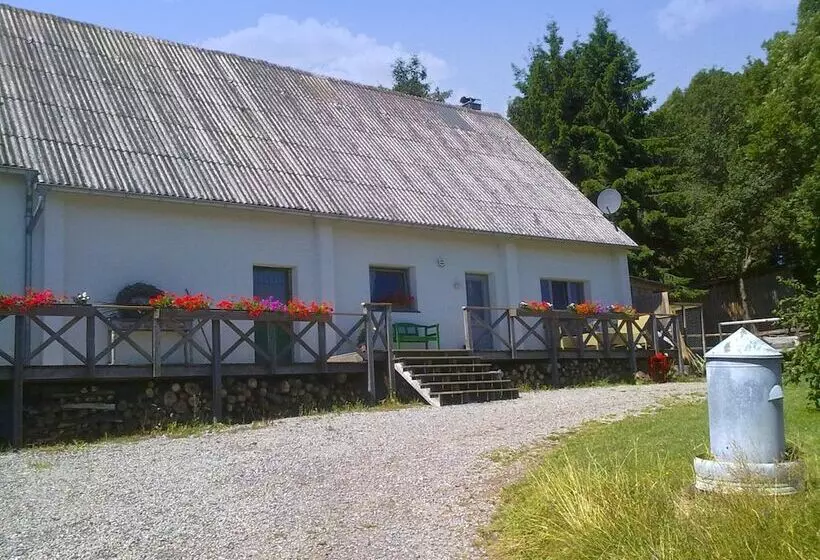 Luxurious Farmhouse Near The Ski Area