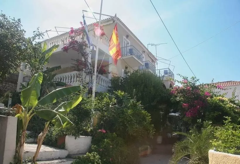 پانسیون Apanemos In Timeless Spetses