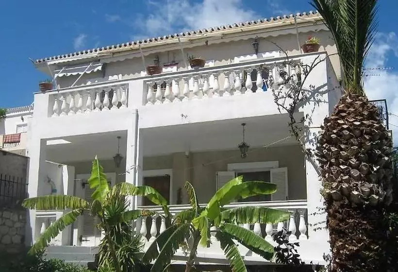 پانسیون Apanemos In Timeless Spetses