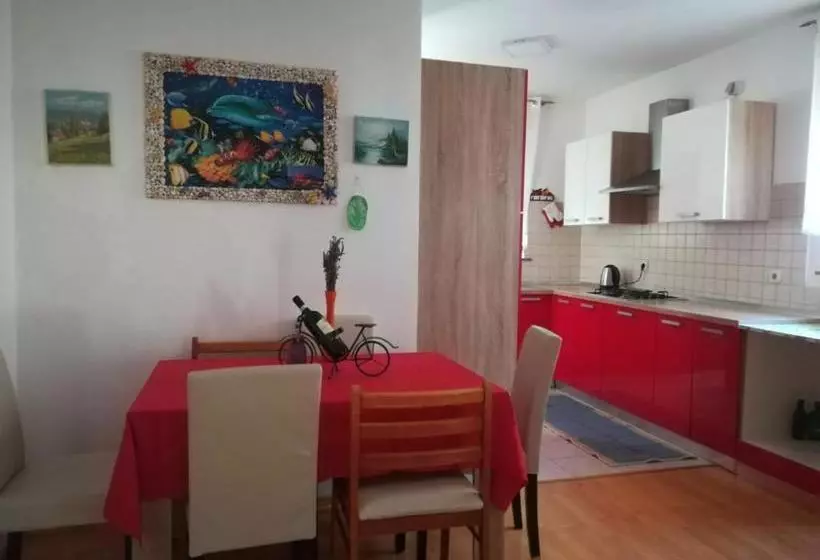 Apartments Mijic