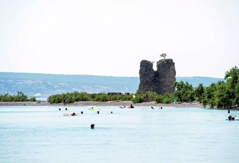 Authentic Stone House On The Mountain Velebit