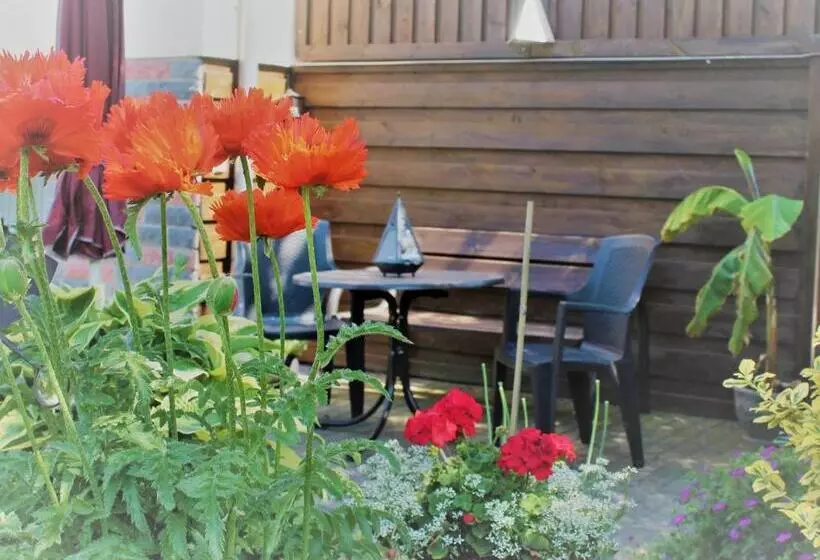 Beautiful Apartment In Damshagen Near The Sea