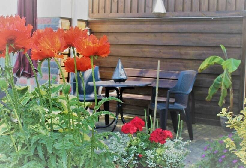 Beautiful Apartment In Damshagen Near The Sea