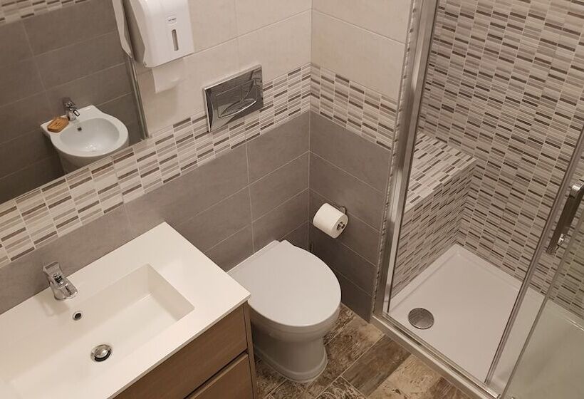 تختخواب و صبحانه That S Amore Fiumicino