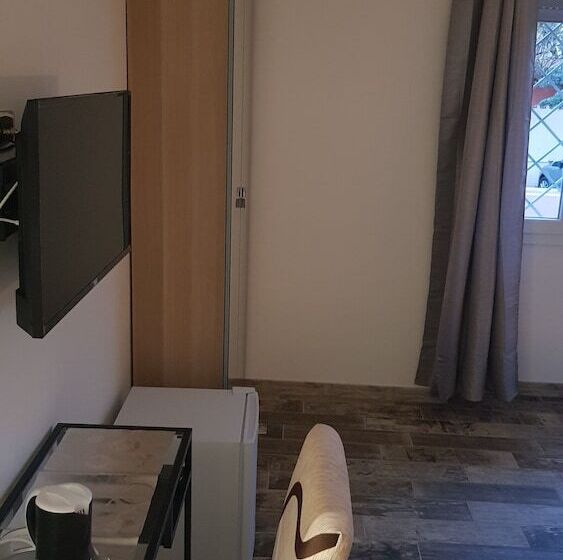 تختخواب و صبحانه That S Amore Fiumicino