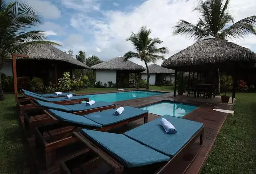 Hotelli Atins Charme Chales