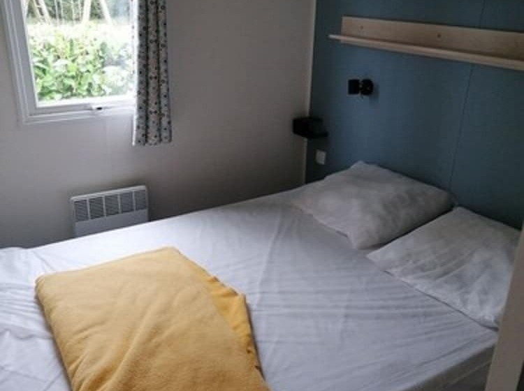 ホテル Camping Les Escales