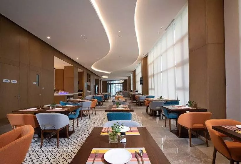 ホテル Holiday Inn Express Chengdu Longquanyi North, An Ihg