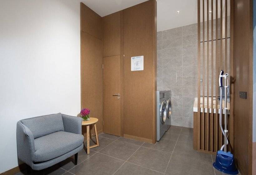 Отель Holiday Inn Express Chengdu Longquanyi North, An Ihg