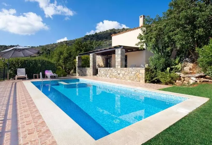 Hotelli Melidoni X Village