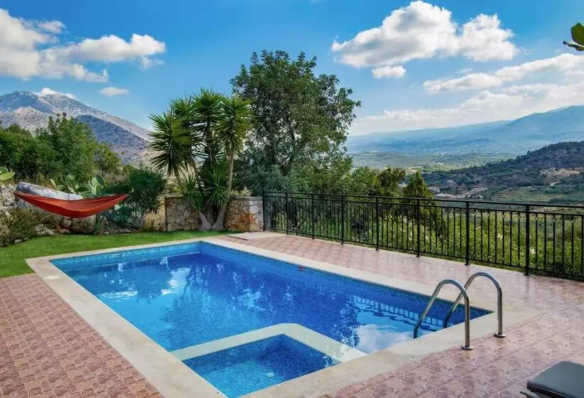 Hotelli Melidoni X Village