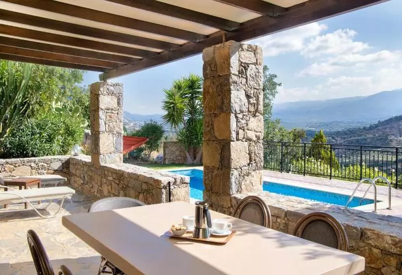 Hotelli Melidoni X Village