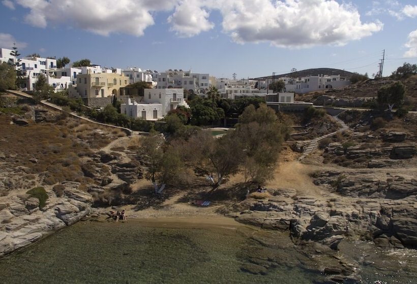 فندق Parian Lithos Residence