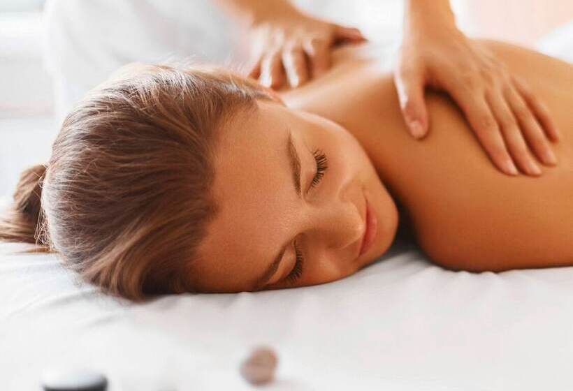 فندق Parian Lithos Residence