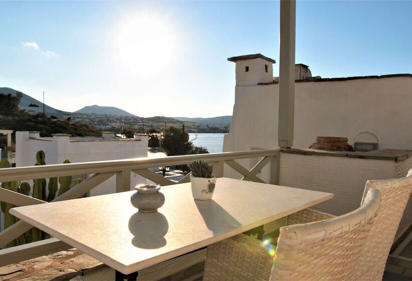 فندق Parian Lithos Residence