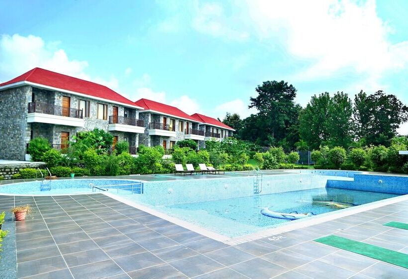 هتل The Corbet Manral Resort & Spa