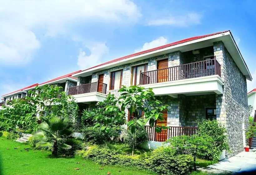 Hotelli The Corbet Manral Resort & Spa