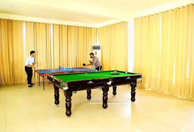 Hotelli The Corbet Manral Resort & Spa