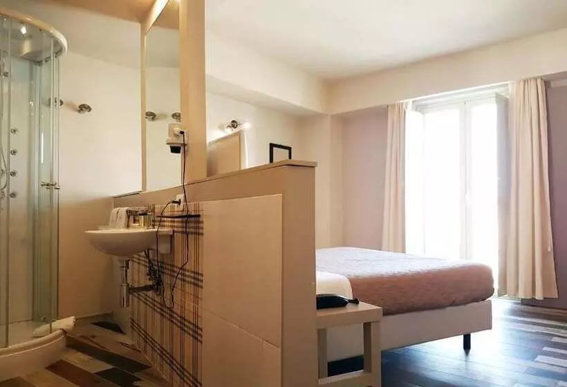 پانسیون Don Ugo Luxury Rooms