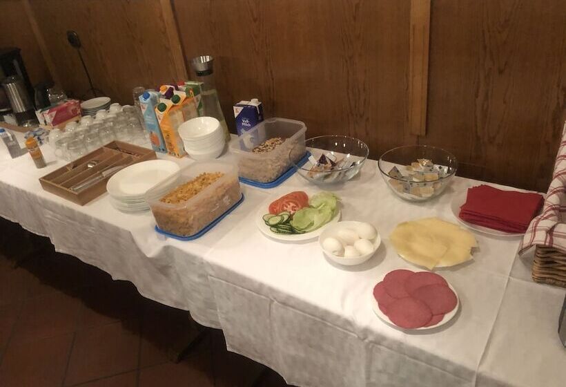 膳宿费 Holthausen