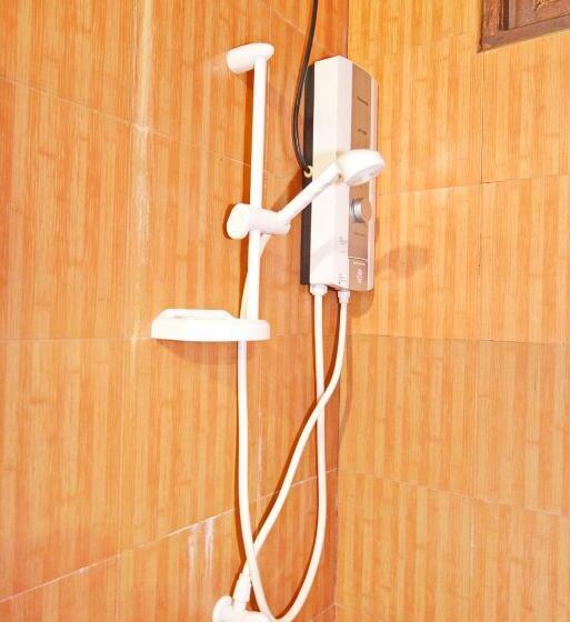 پانسیون Kuri Beach View Inn