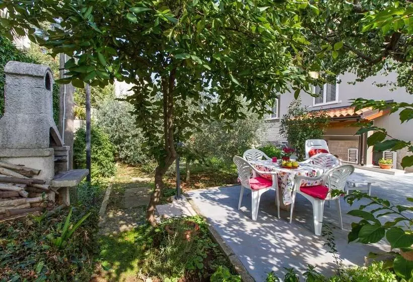 Studio Apartment Zeljka