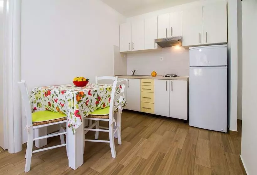 Studio Apartment Zeljka