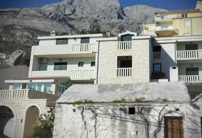 Apartments Villa Angela