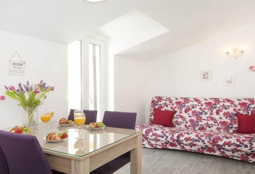 Apartments Villa Angela