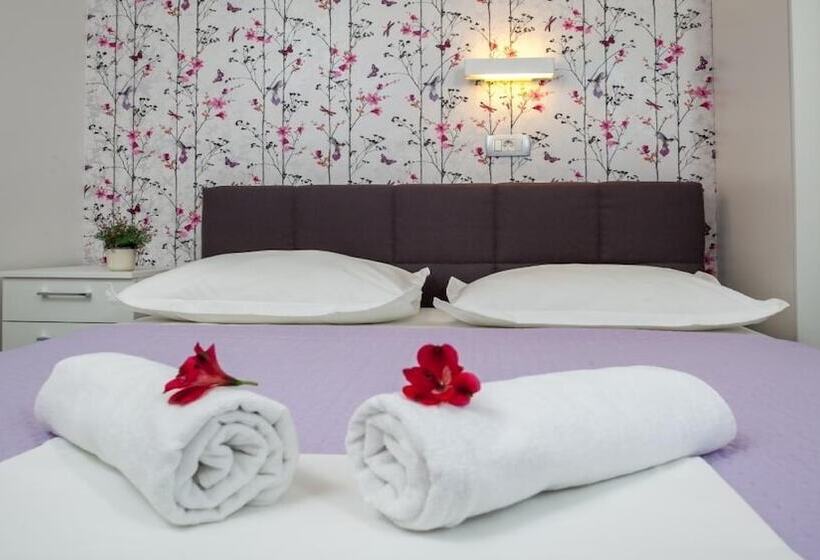 Apartments Villa Angela