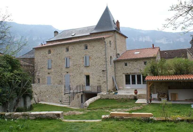 مبيت وإفطار Les Frejals