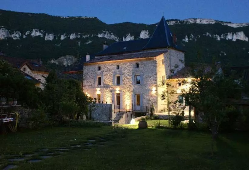 ベッドアンドブレックファースト Les Frejals