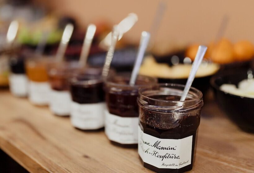 Отель Castle Rastatt