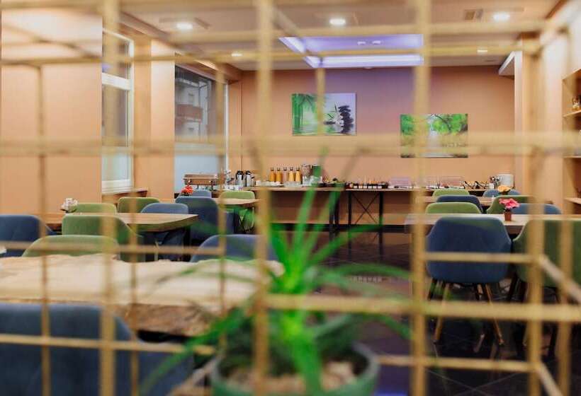 Отель Castle Rastatt