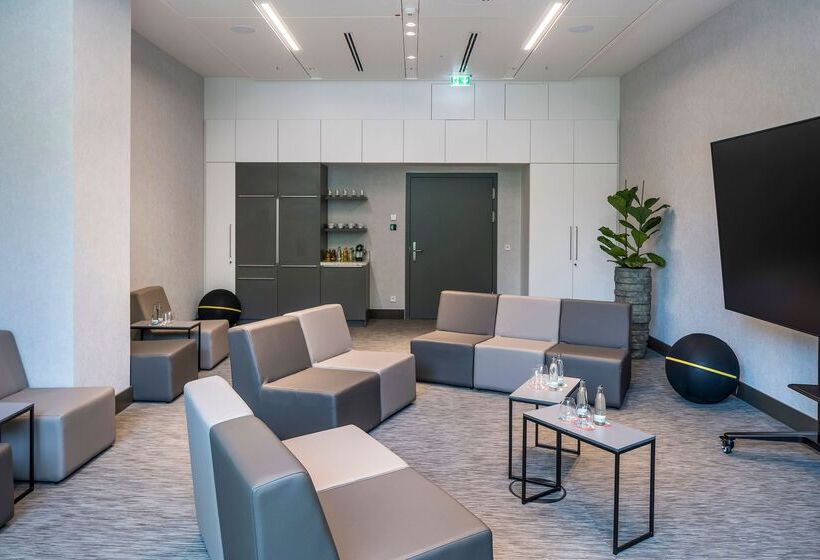 فندق Meliá Frankfurt City