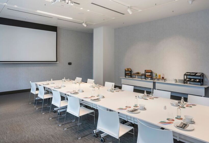 فندق Meliá Frankfurt City