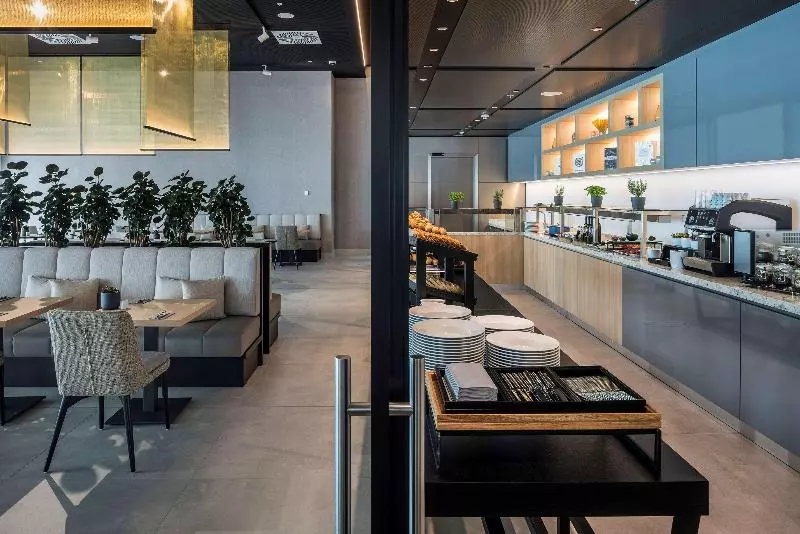 ホテル Meliá Frankfurt City