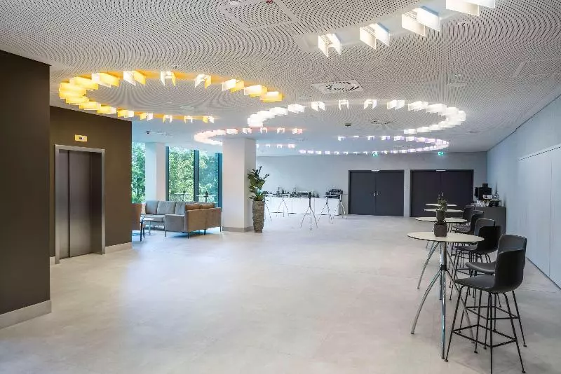 ホテル Meliá Frankfurt City