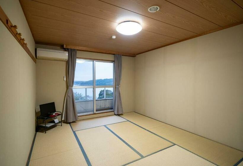 Iseshima Youth Hostel