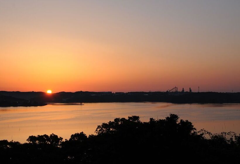 Iseshima Youth Hostel