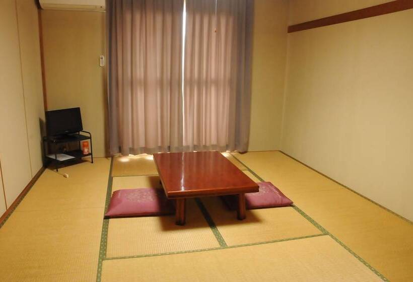 Iseshima Youth Hostel