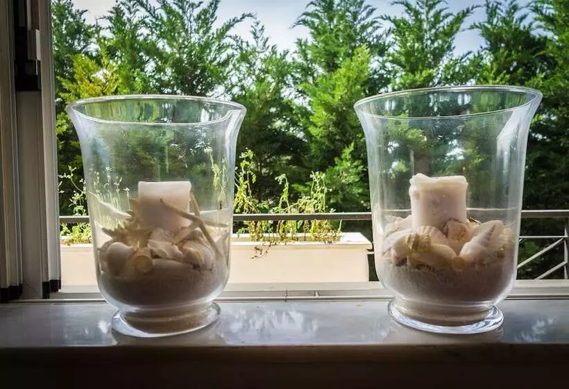 Lux Airport Apartment