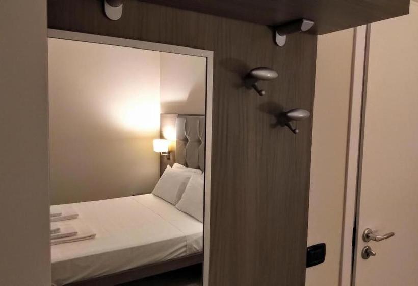 膳宿费 Brain Rooms Milano Ca Granda