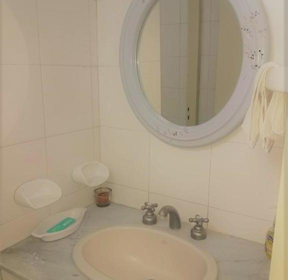 ベッドアンドブレックファースト Newen Posada