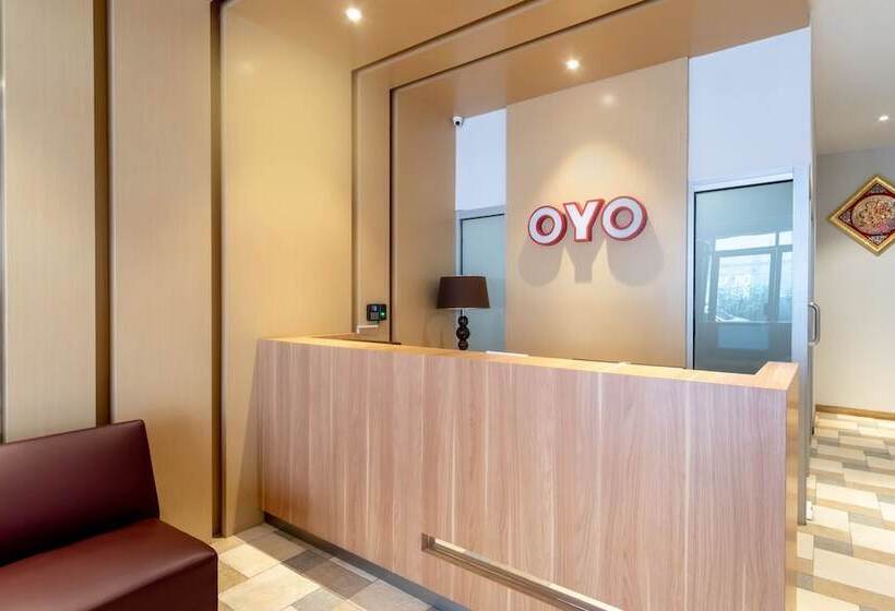 בית מלון כפרי Oyo 3159 Festive Inn