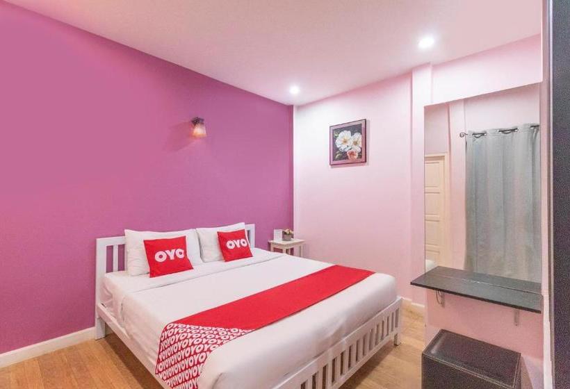 호텔 Oyo 798 Reurn Mareena Resort