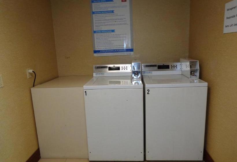 Hotel Howard Johnson By Wyndham Suffern